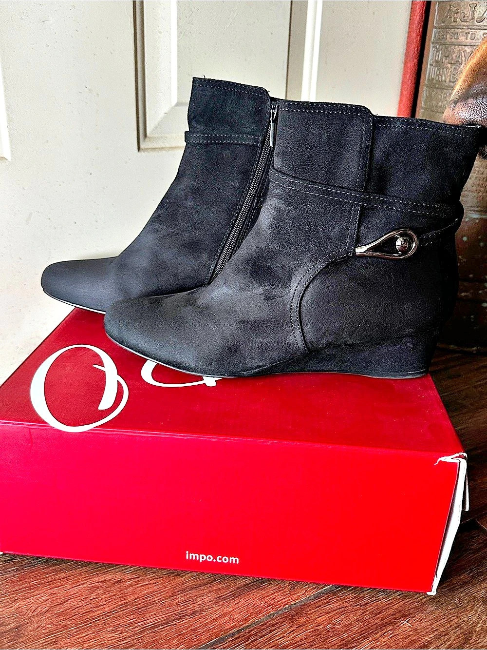 Impo Grady Black Wedge Ankle Boots US 9 Like New